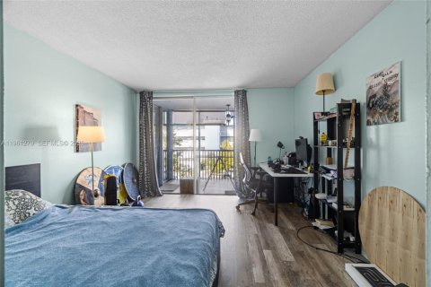 Condominio en venta en Miami, Florida, 2 dormitorios, 155.52 m2 № 2022142 - foto 11