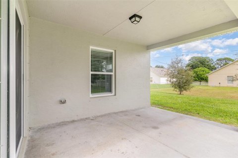 House in Palm Bay, Florida 4 bedrooms, 170.29 sq.m. № 1902445 - photo 16