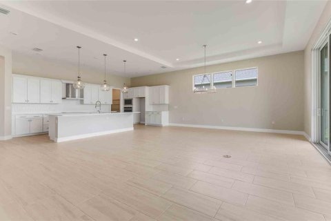 Villa ou maison à vendre à DeLand, Floride: 3 chambres, 182.83 m2 № 2151491 - photo 8