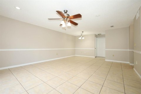 Townhouse in Lake Mary, Florida 2 bedrooms, 86.77 sq.m. № 1879871 - photo 12