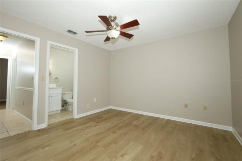 Townhouse in Lake Mary, Florida 2 bedrooms, 86.77 sq.m. № 1879871 - photo 25