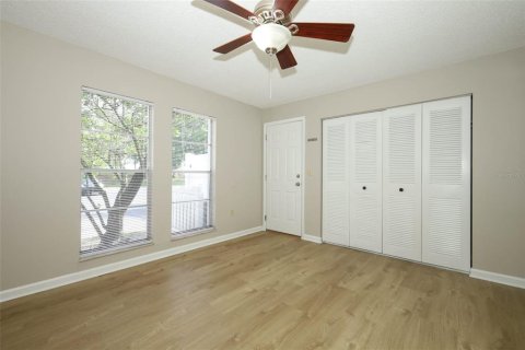 Townhouse in Lake Mary, Florida 2 bedrooms, 86.77 sq.m. № 1879871 - photo 23