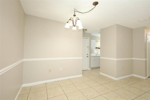Townhouse in Lake Mary, Florida 2 bedrooms, 86.77 sq.m. № 1879871 - photo 16