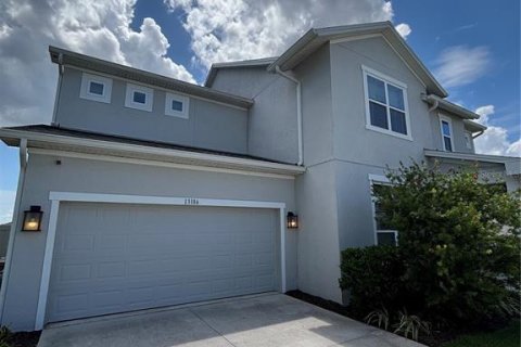Villa ou maison à louer à Clermont, Floride: 5 chambres, 318.75 m2 № 2333834 - photo 2