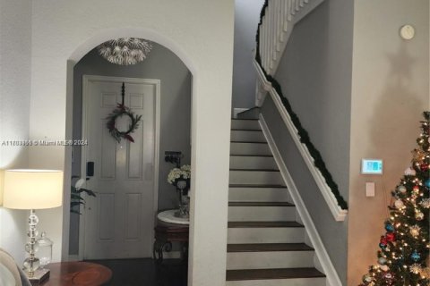 House in Homestead, Florida 4 bedrooms, 217.95 sq.m. № 1715094 - photo 11