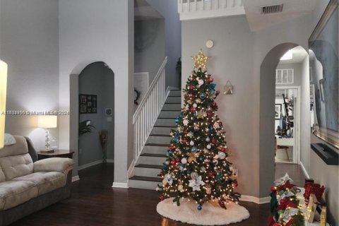 House in Homestead, Florida 4 bedrooms, 217.95 sq.m. № 1715094 - photo 6