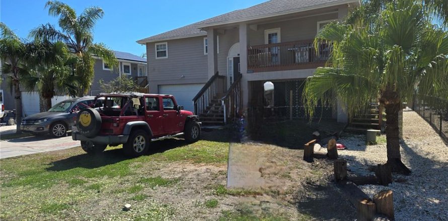 Casa en Port Richey, Florida 3 dormitorios, 126.72 m2 № 1803161