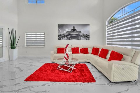Casa en venta en Miami, Florida, 4 dormitorios, 243.31 m2 № 1867144 - foto 4
