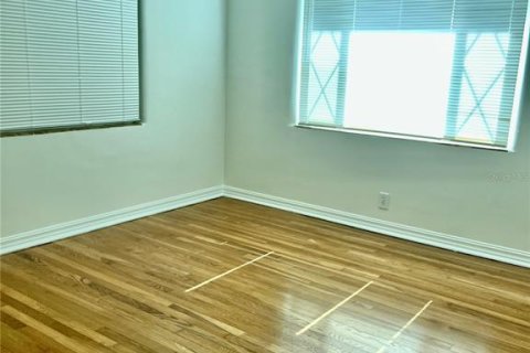 House in Mount Dora, Florida 2 bedrooms, 116.31 sq.m. № 1534890 - photo 15