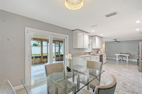 House in Bradenton, Florida 3 bedrooms, 161.74 sq.m. № 1872759 - photo 29