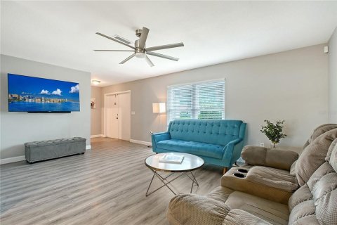 House in Bradenton, Florida 3 bedrooms, 161.74 sq.m. № 1872759 - photo 26