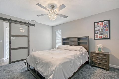 House in Bradenton, Florida 3 bedrooms, 161.74 sq.m. № 1872759 - photo 4
