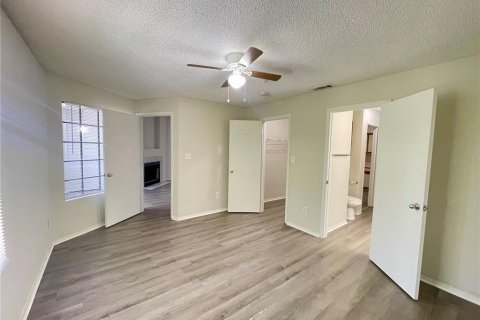 Condominio en alquiler en Altamonte Springs, Florida, 1 dormitorio, 80.08 m2 № 2284144 - foto 18