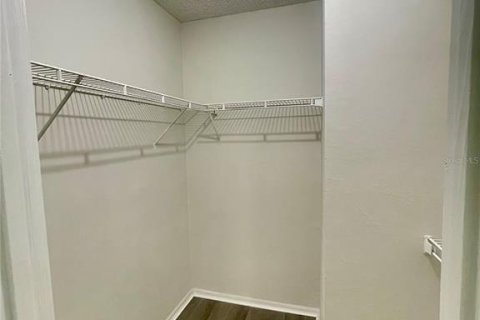 Condominio en alquiler en Altamonte Springs, Florida, 1 dormitorio, 80.08 m2 № 2284144 - foto 23