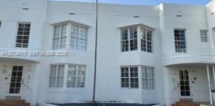 Condo à Miami Beach, Floride, 1 chambre  № 2311286