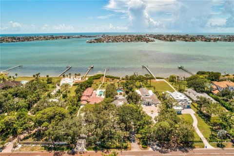Casa en alquiler en Saint Petersburg, Florida, 4 dormitorios, 452.81 m2 № 1624991 - foto 25
