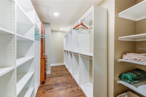 Casa en alquiler en Saint Petersburg, Florida, 4 dormitorios, 452.81 m2 № 1624991 - foto 27