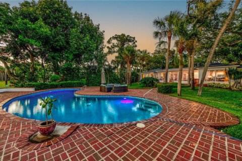 Casa en alquiler en Saint Petersburg, Florida, 4 dormitorios, 452.81 m2 № 1624991 - foto 2