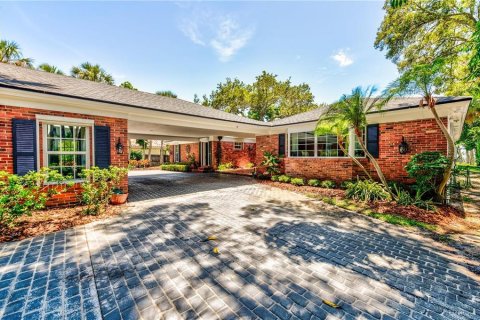 Casa en alquiler en Saint Petersburg, Florida, 4 dormitorios, 452.81 m2 № 1624991 - foto 8