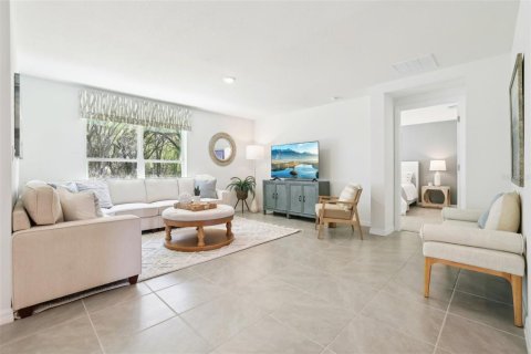 Villa ou maison à vendre à Wildwood, Floride: 4 chambres, 169.83 m2 № 1812419 - photo 9