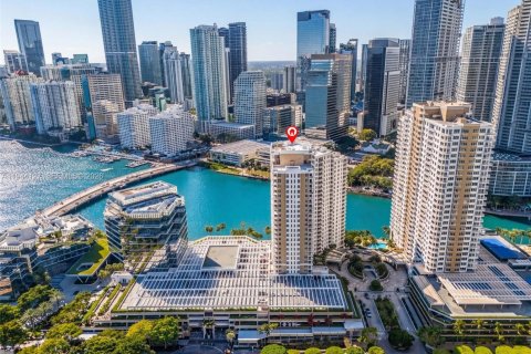 Купить кондоминиум в Майами, Флорида 2 спальни, 119.66м2, № 2001477 - фото 3