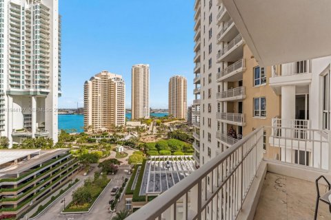 Купить кондоминиум в Майами, Флорида 2 спальни, 119.66м2, № 2001477 - фото 2