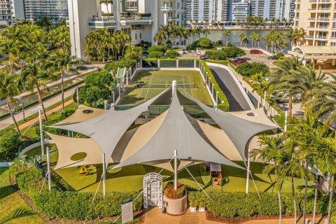 Купить кондоминиум в Майами, Флорида 2 спальни, 119.66м2, № 2001477 - фото 26