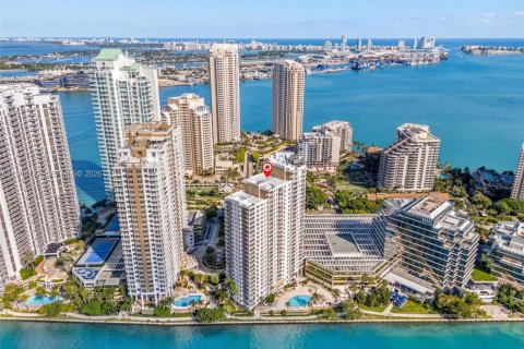 Купить кондоминиум в Майами, Флорида 2 спальни, 119.66м2, № 2001477 - фото 28