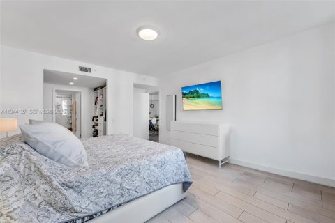 Купить кондоминиум в Майами, Флорида 2 спальни, 119.66м2, № 2001477 - фото 12