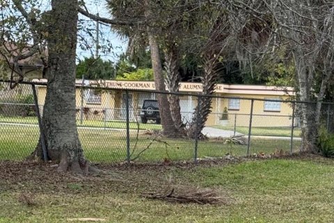 Immobilier commercial à vendre à Daytona Beach, Floride: 308.9 m2 № 2353533 - photo 7