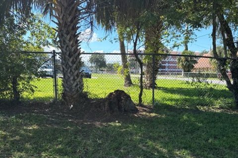 Immobilier commercial à vendre à Daytona Beach, Floride: 308.9 m2 № 2353533 - photo 6