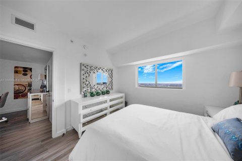 Copropriété à vendre à Miami, Floride: 2 chambres, 106.19 m2 № 1830239 - photo 23