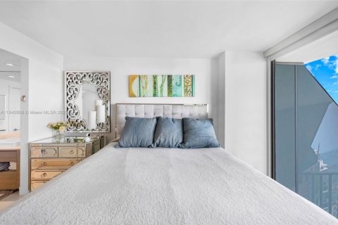 Copropriété à vendre à Miami, Floride: 2 chambres, 106.19 m2 № 1830239 - photo 17