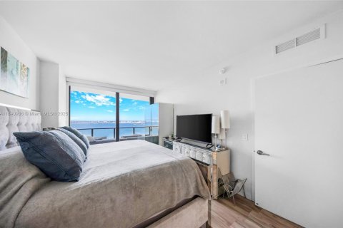 Copropriété à vendre à Miami, Floride: 2 chambres, 106.19 m2 № 1830239 - photo 18