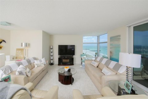 Condominio en alquiler en Longboat Key, Florida, 2 dormitorios, 136.57 m2 № 251559 - foto 5