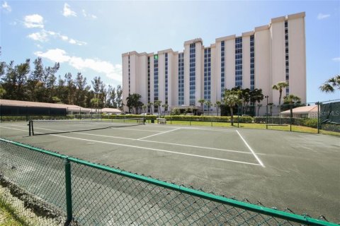 Condominio en alquiler en Longboat Key, Florida, 2 dormitorios, 136.57 m2 № 251559 - foto 17