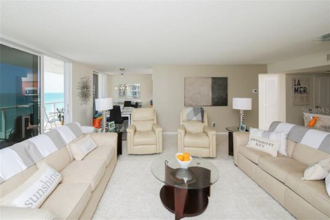 Condominio en alquiler en Longboat Key, Florida, 2 dormitorios, 136.57 m2 № 251559 - foto 6