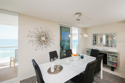 Condominio en alquiler en Longboat Key, Florida, 2 dormitorios, 136.57 m2 № 251559 - foto 7