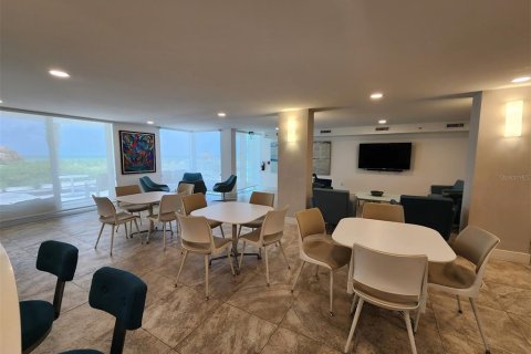 Condominio en alquiler en Longboat Key, Florida, 2 dormitorios, 136.57 m2 № 251559 - foto 23
