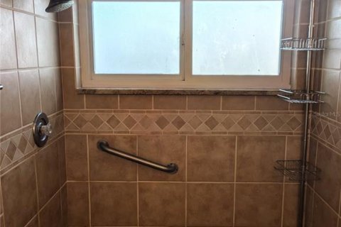 Купить виллу или дом в Пинеллас-Парк, Флорида 8 комнат, 164.99м2, № 1912262 - фото 10