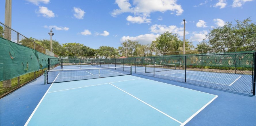 Condo in Tamarac, Florida, 2 bedrooms  № 1228493