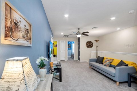 Townhouse in Davenport, Florida 5 bedrooms, 213.02 sq.m. № 1893963 - photo 26