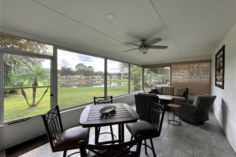 Villa ou maison à vendre à New Port Richey, Floride: 2 chambres, 169.27 m2 № 2419902 - photo 28