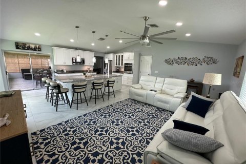 Villa ou maison à vendre à New Port Richey, Floride: 2 chambres, 169.27 m2 № 2419902 - photo 17