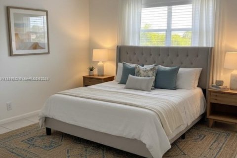 Condo in Hollywood, Florida, 1 bedroom  № 1948535 - photo 4