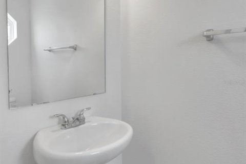 Adosado en venta en Kissimmee, Florida, 3 dormitorios, 158.21 m2 № 2149047 - foto 6