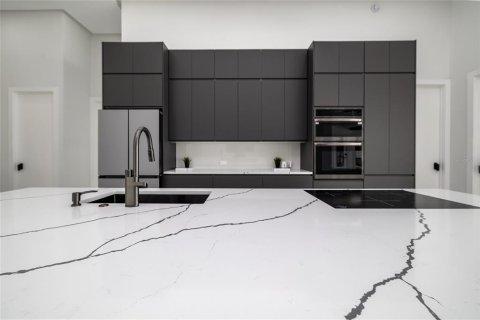 Купить виллу или дом в Палм-Кост, Флорида 5 комнат, 214.98м2, № 1918872 - фото 12