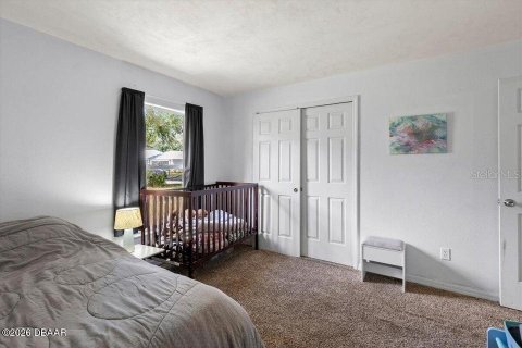 House in Ormond Beach, Florida 3 bedrooms, 188.96 sq.m. № 2104835 - photo 25