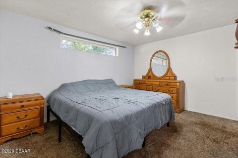 House in Ormond Beach, Florida 3 bedrooms, 188.96 sq.m. № 2104835 - photo 19