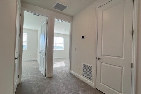 Townhouse in Parrish, Florida 3 bedrooms, 167.87 sq.m. № 1915233 - photo 11